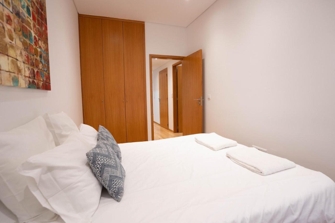Downtown Porto Relaxed Apartment With Private Yard Exterior foto