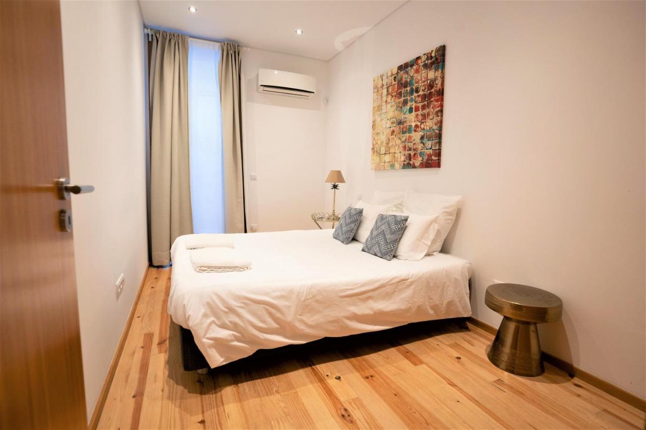 Downtown Porto Relaxed Apartment With Private Yard Exterior foto